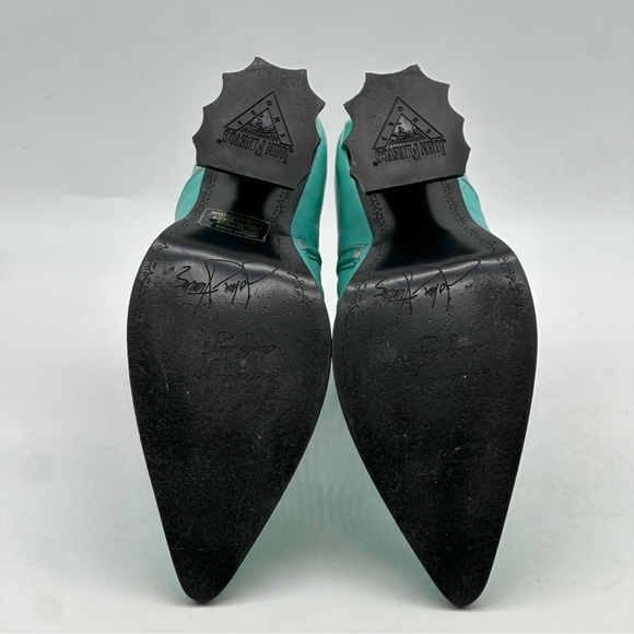 John Fluevog Deliverance Jodie Side Lace Ankle Boot. Size 11 - Picture 10 of 13